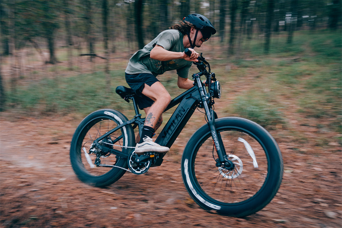 Mountain Cycling with electric bikes: Essential Traffic Regulations You Must Follow