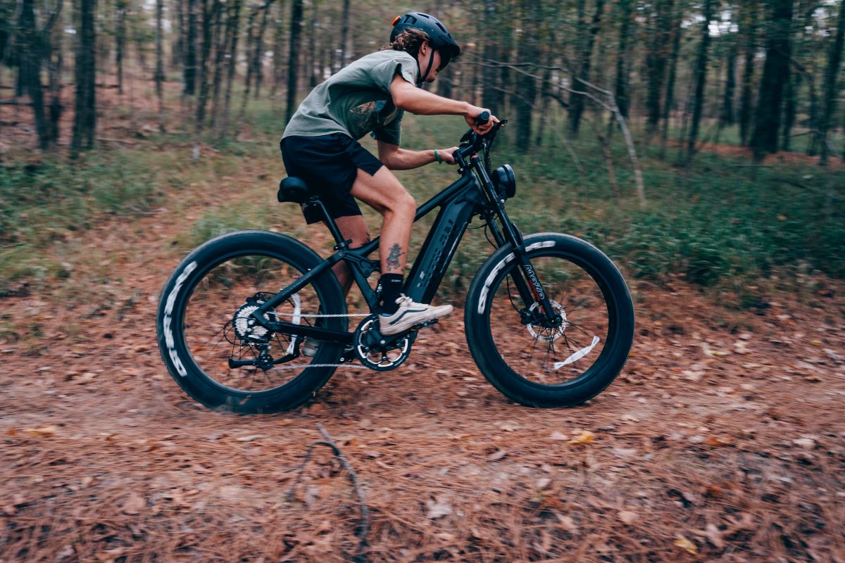 Torque Sensor vs. Cadence Sensor for E-Bikes